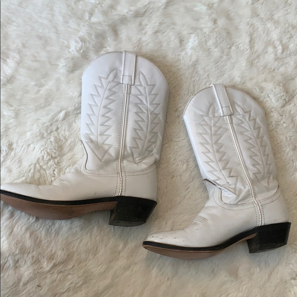 White Leather Cowgirl Boots